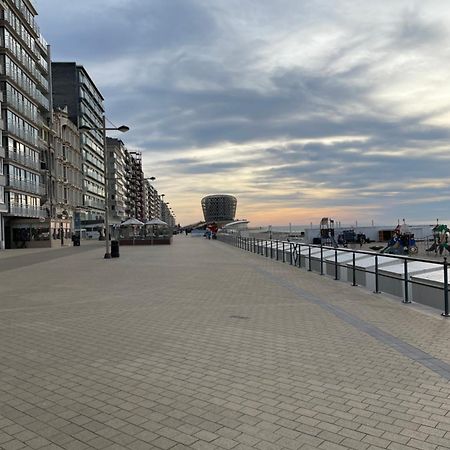 דירות Bofeelie Gezellig 2 Slaapkamer App Aan Zee In Het Bruisende Middelkerke! מראה חיצוני תמונה