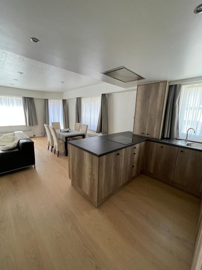 דירות Bofeelie Gezellig 2 Slaapkamer App Aan Zee In Het Bruisende Middelkerke! מראה חיצוני תמונה