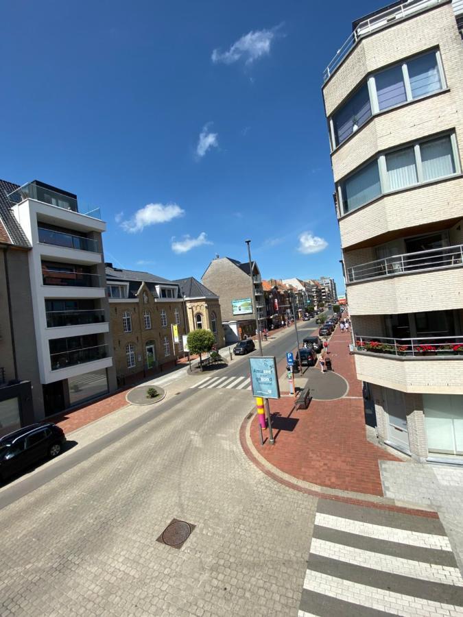 דירות Bofeelie Gezellig 2 Slaapkamer App Aan Zee In Het Bruisende Middelkerke! מראה חיצוני תמונה